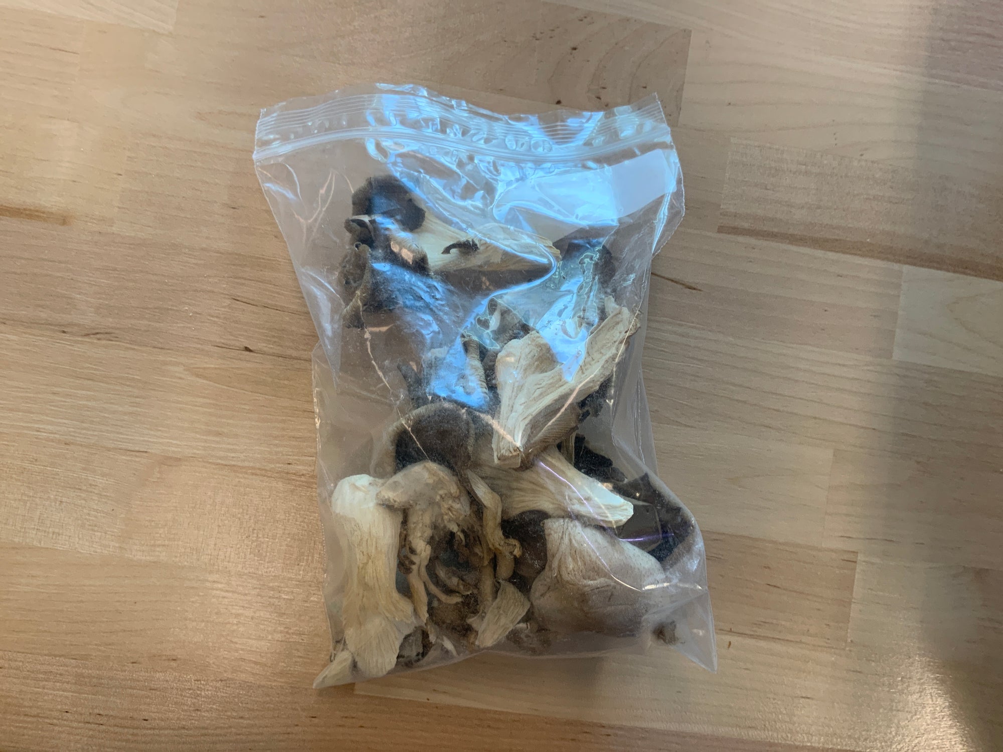 Dried- Oyster Medley